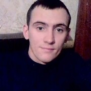 Александр 25 лет (Рак) Людиново