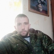 Константин 32 года (Близнецы) Артем