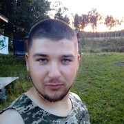 Подружиться с пользователем Євгеній 22 года (Рак)