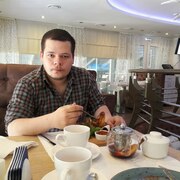 Руслан, 28, Муравленко