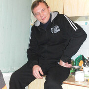 Олег, 47, Новотроицк