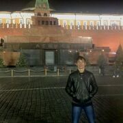Алексей, 32, Ремонтное