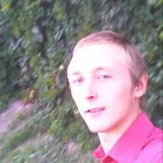 Михаил, 25, Самойловка