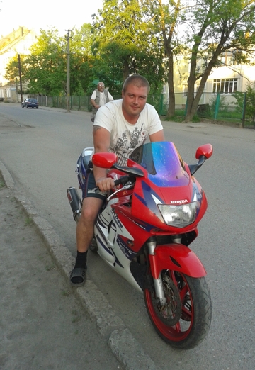 Vladimir (@vladimir42016) — my photo № 2