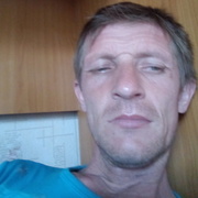 Иван Неустроев, 43, Заволжск