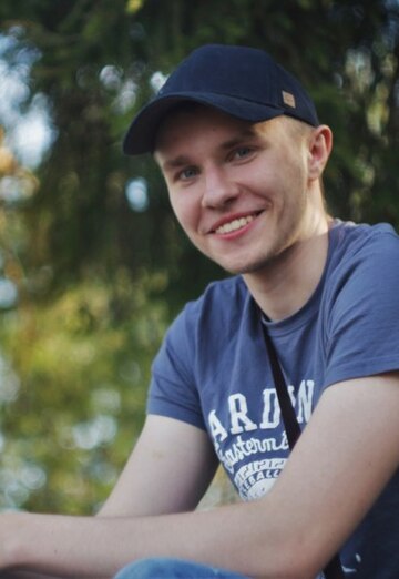 Моя фотография - Даня, 23 из Жуков (@danya6647)