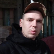 Антон, 31, Валуйки