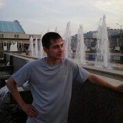 Евгений, 32, Буинск