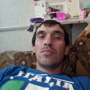Alex, 44, Александровск
