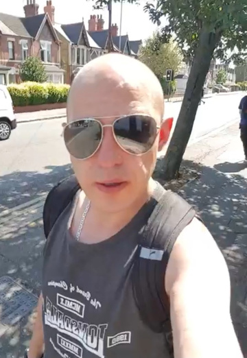 viktoras B. (@viktorasb) — my photo № 1