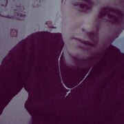 Артур, 26, Староминская