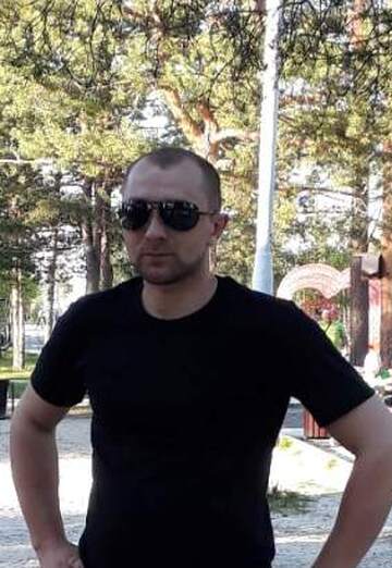 Моя фотография - Андрей, 31 из Муравленко (@andrey709930)
