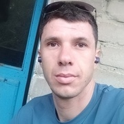 Евгений, 32, Минеральные Воды