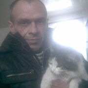 Олег, 53, Залари
