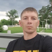 Артем, 37, Курганинск