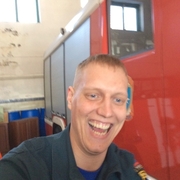 Влад, 37, Артем