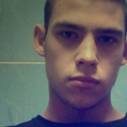 Олег, 28, Калач
