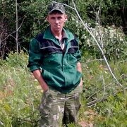 Толя, 40, Пичаево