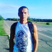 Сергей, 29, Уваровка