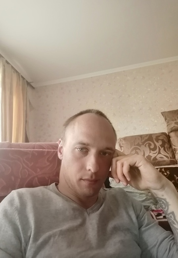 Моя фотография - Дмитрий, 33 из Колпино (@dmitriy373464)