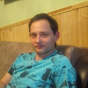 Кирилл, 37, Омск