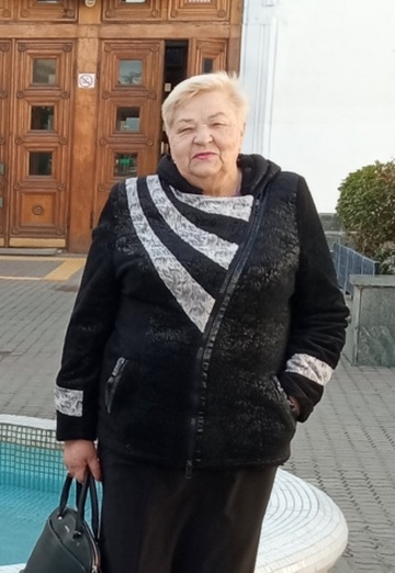 Моя фотография - Елена, 71 из Симферополь (@elena538985)