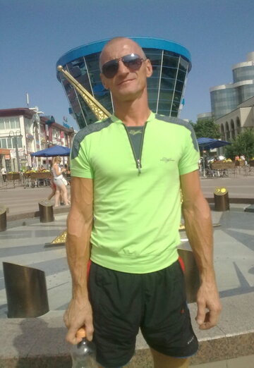 Моя фотография - Анатолий, 53 из Белгород (@anatoliy2037)