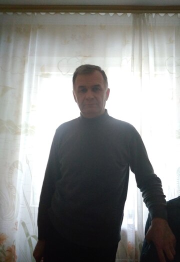 Моя фотография - Виталик, 60 из Киев (@vitalik22432)