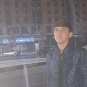 Усмон, 22, Москва