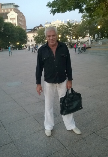 Моя фотография - Олег Антонович, 58 из Владивосток (@dobryyknyaris)
