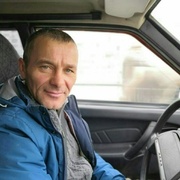 Олег, 49, Безенчук