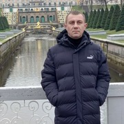 Виктор Бикеев, 34, Петергоф