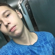Евгений, 19, Белово