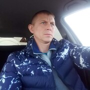 oleg, 44, Любинский