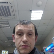 Александр, 47, Слободской