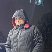 Илья, 24, Верховажье