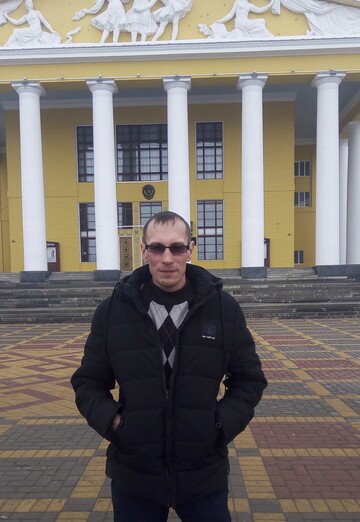 Моя фотография - Виталий, 37 из Чебоксары (@vitaliy136452)