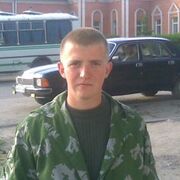 Дмитрий, 37, Урень
