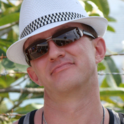 Артём, 47, Корсаков