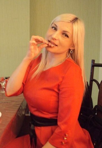 La mia foto - Tatyana, 27 di Čeboksary (@tatyana108069)