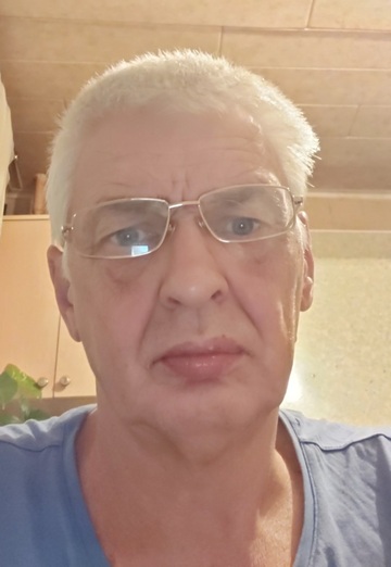 Моя фотография - Андрей, 61 из Саратов (@andrey702404)