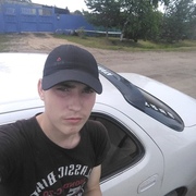 Евгений, 22, Поярково