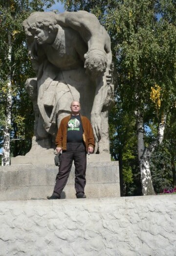 Моя фотография - Андрей, 64 из Краснозаводск (@andrey6038151)