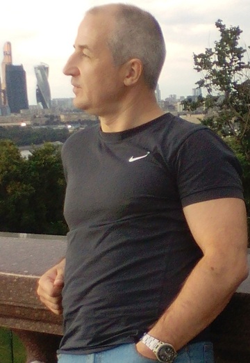 Моя фотография - Владимир, 55 из Москва (@viktor124900)