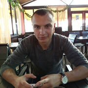 Влад, 31, Камышин
