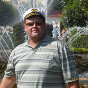 Павел Гладкий, 43, Устюжна