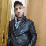 Илья, 28, Александров