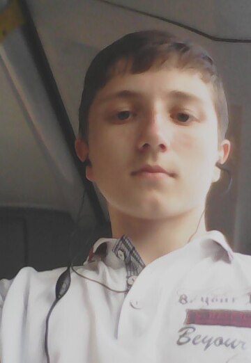 Моя фотография - Юрий, 23 из Санкт-Петербург (@uriy91702)
