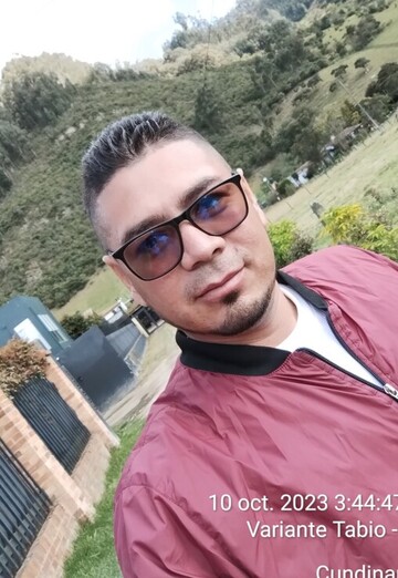 La mia foto - Geovanny Hernández, 39 di Bogotà (@geovannyhernndez)