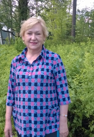 Моя фотография - Галина, 74 из Санкт-Петербург (@galina42331)